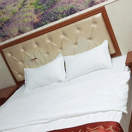 Song Xing Hotel Muang Xai Екстериор снимка